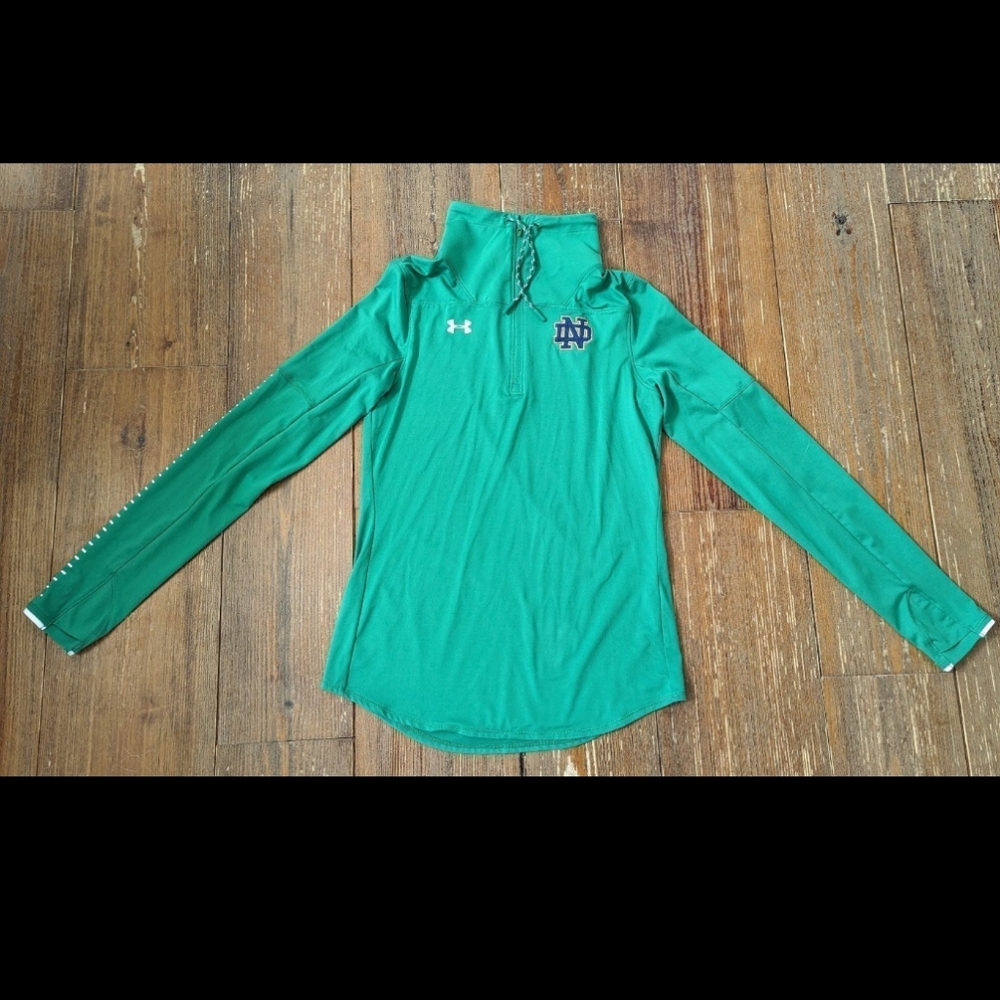 Under Armour Notre Dame heat gear loose fit women's size S 1/4 zip sweatshirt